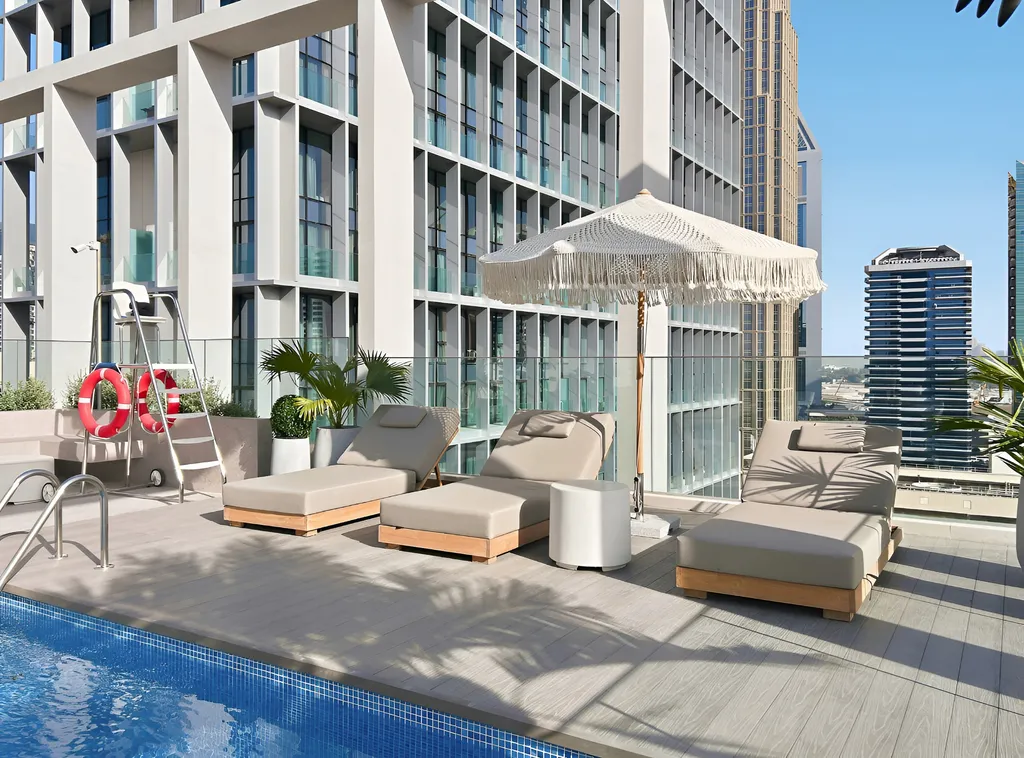 Дизайнерские апартаменты с бассейном на крыше