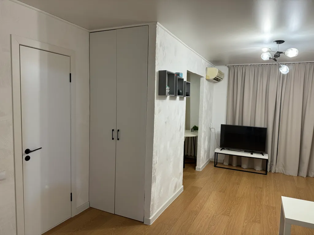 Ухоженная 2-комнатная квартира в центре у жд вокзала