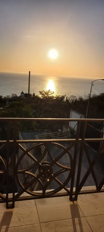 Квартира с панорамным видом на море