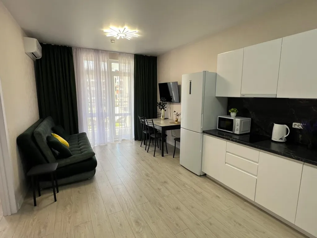 302 Евродва с бассейнами на 6 человек