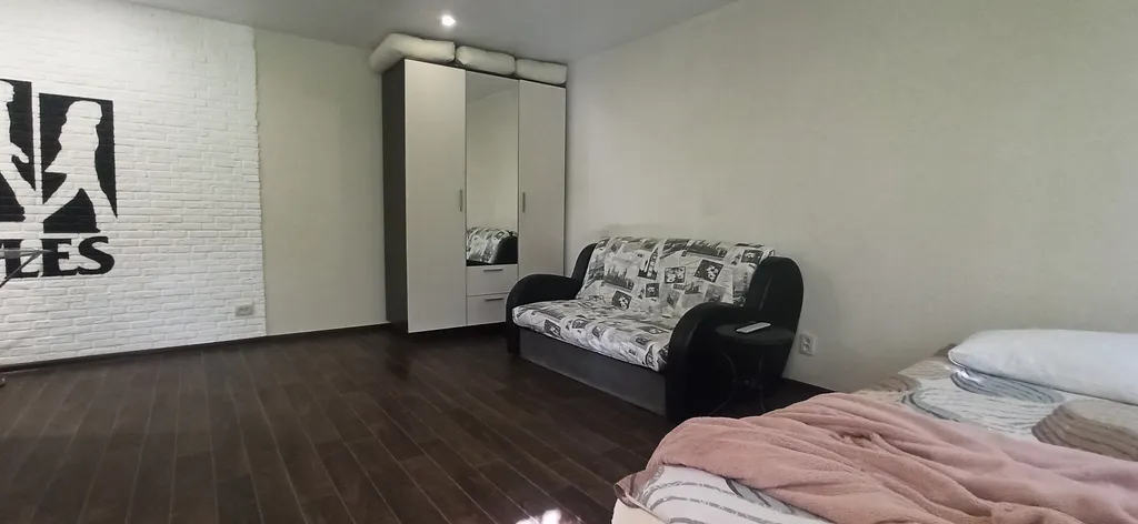 Стильная студия в ворошиловском районе