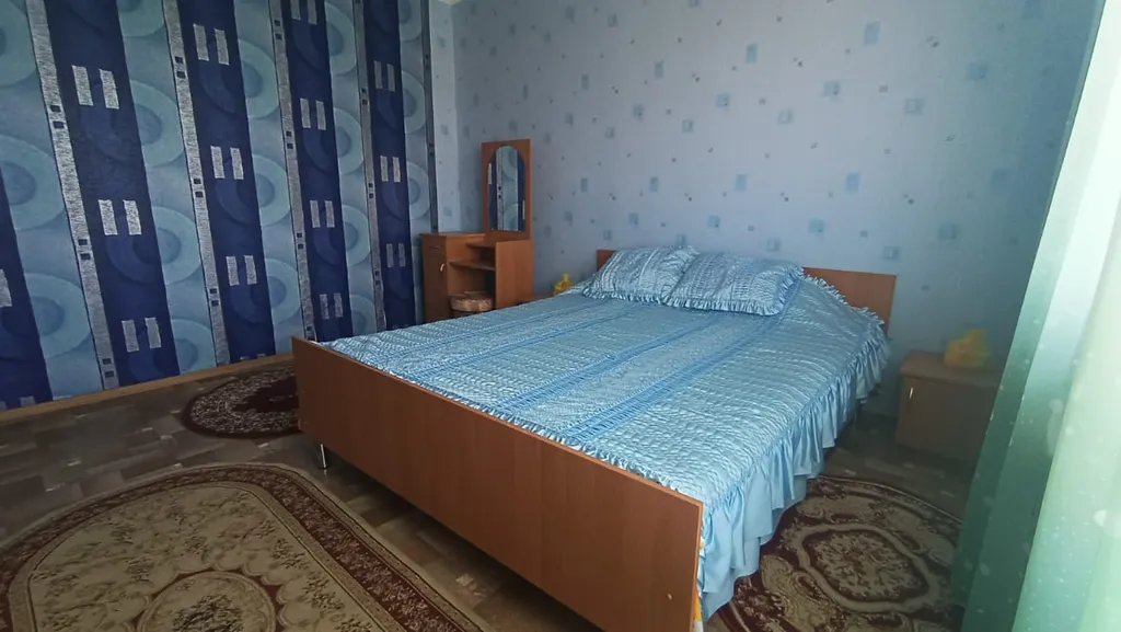 Эллинг на берегу моря