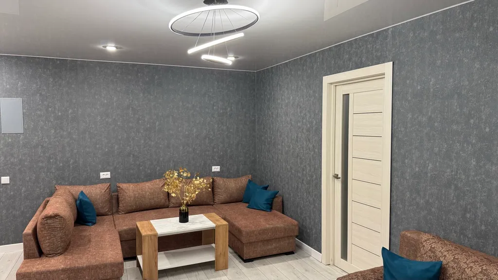 Квартира в центре на берегу озера