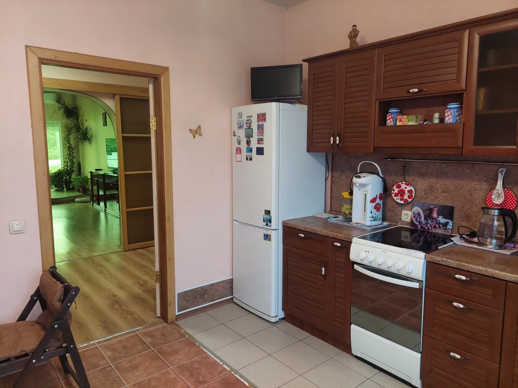 Просторные апартаменты с территорией