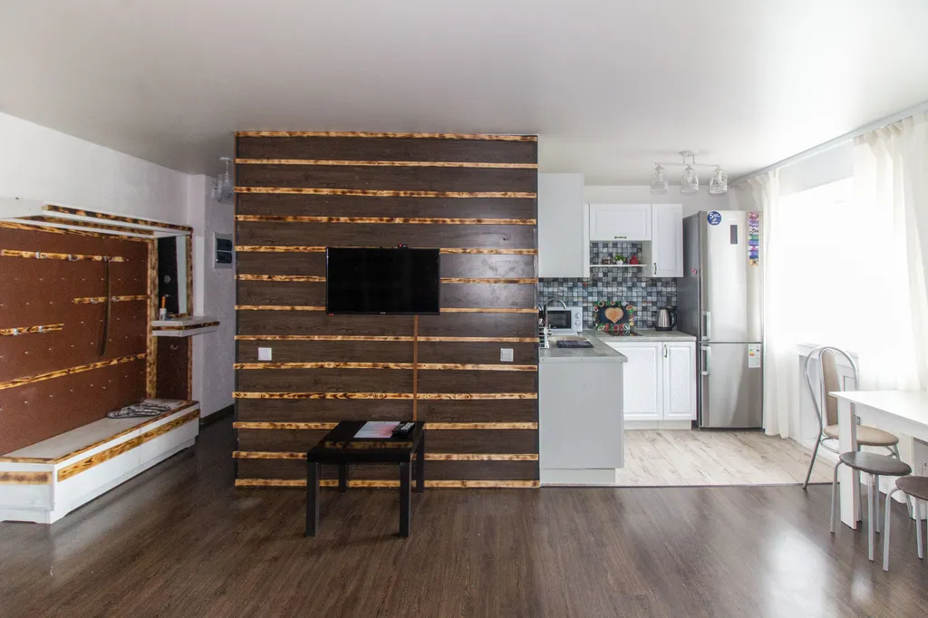 Двухкомнатная квартира евроформата в центре с видом на Тагильский пруд