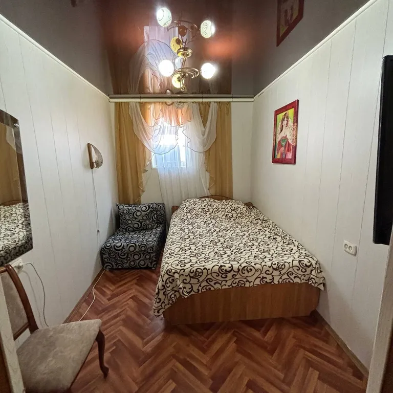 Квартира Уютная комната в частном доме — аренда посуточно в Анапа