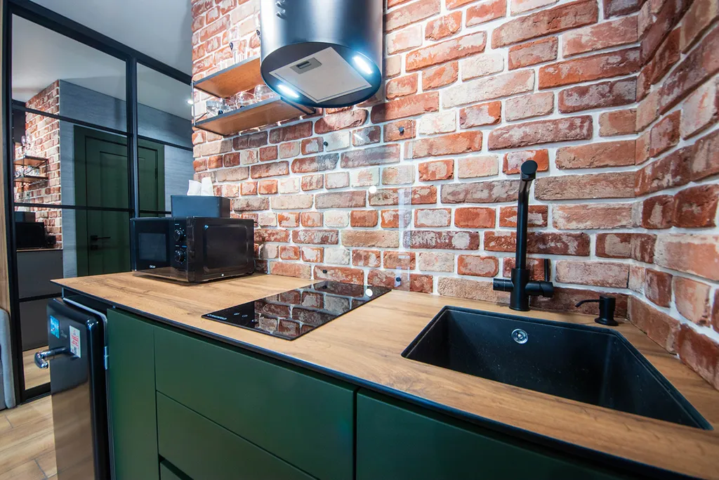 Дизайнерская студия в 20 метрах от пляжа