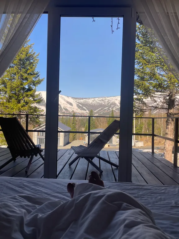 Новый гостевой дом Mountain harbor с видом на горы