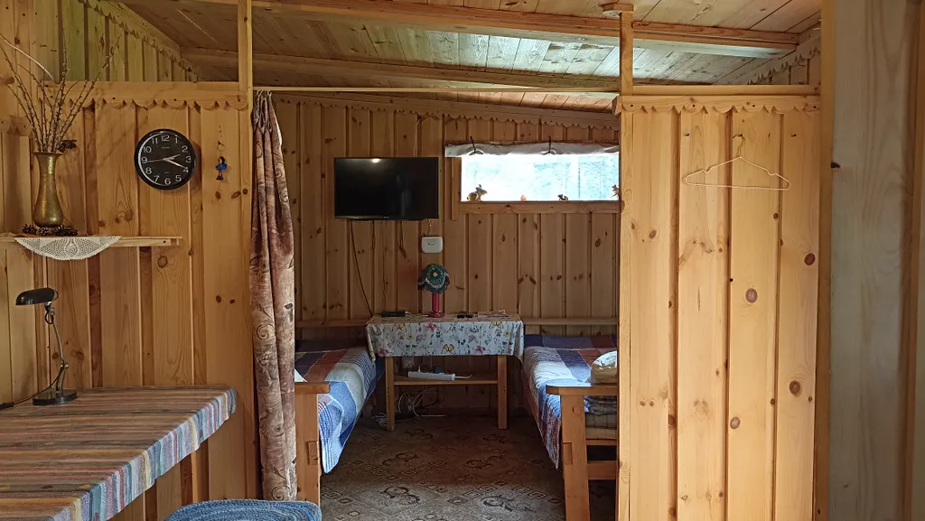 Флигель у ручья