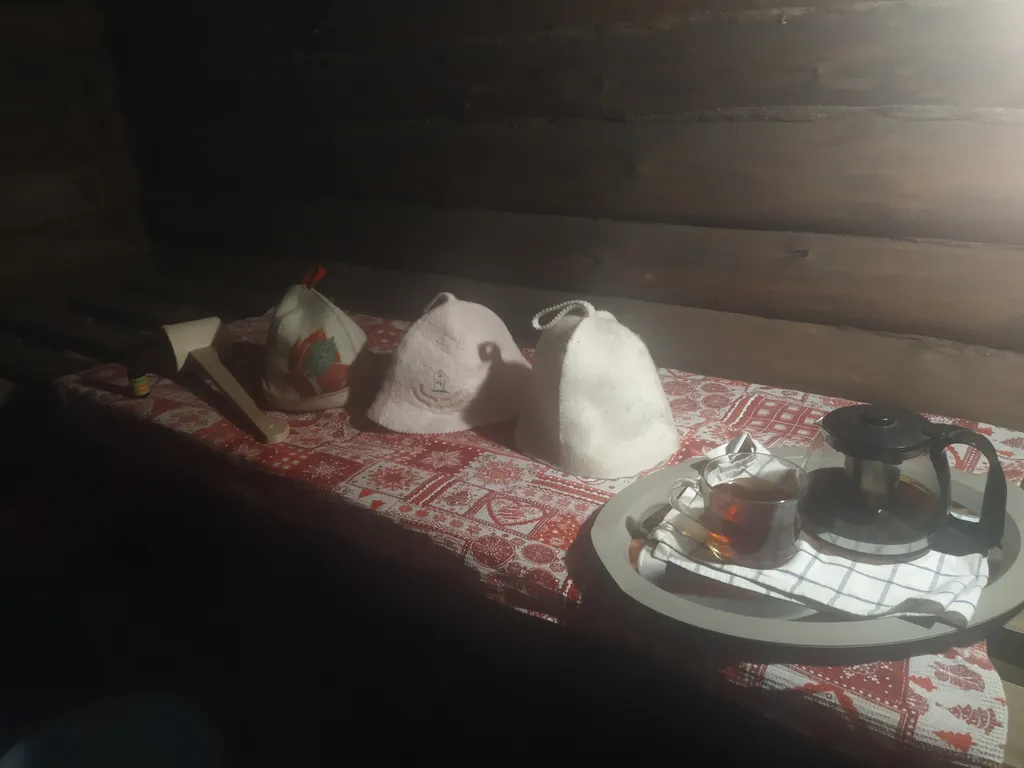 Коттедж Дом с 2 спальнями и кухней -гостиной — Надевицы