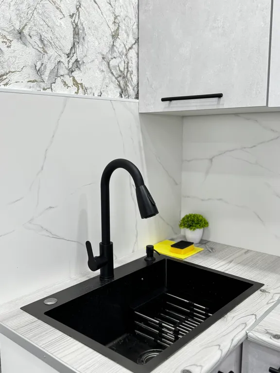 Новая студия в промышленном районе