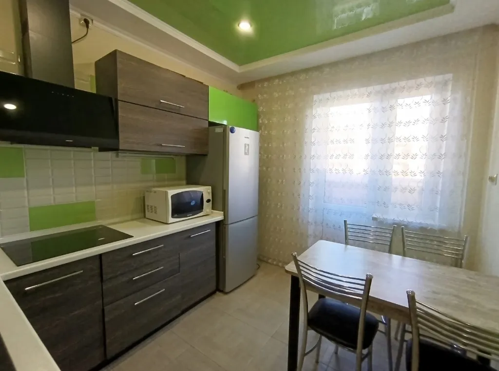 Квартира Двухкомнатная квартира с дизайнерским ремонтом — Краснодар