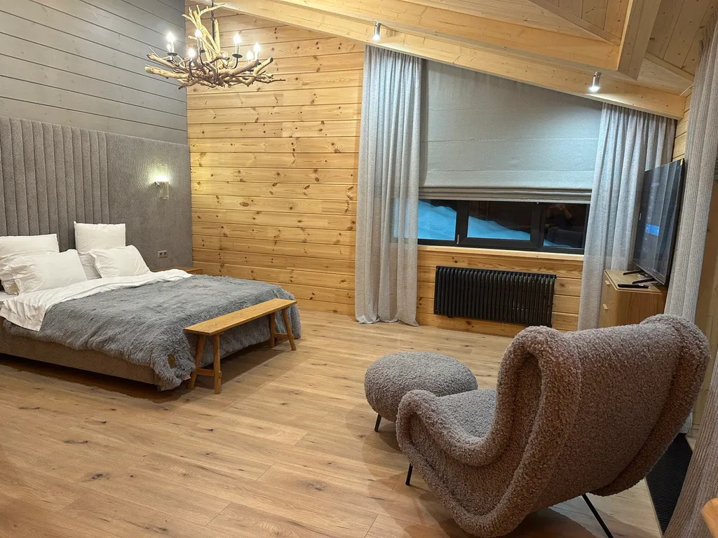 Шале Гнездо с бассейном и сауной