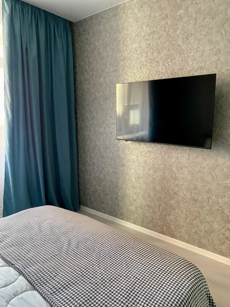 smart TV в комнате 