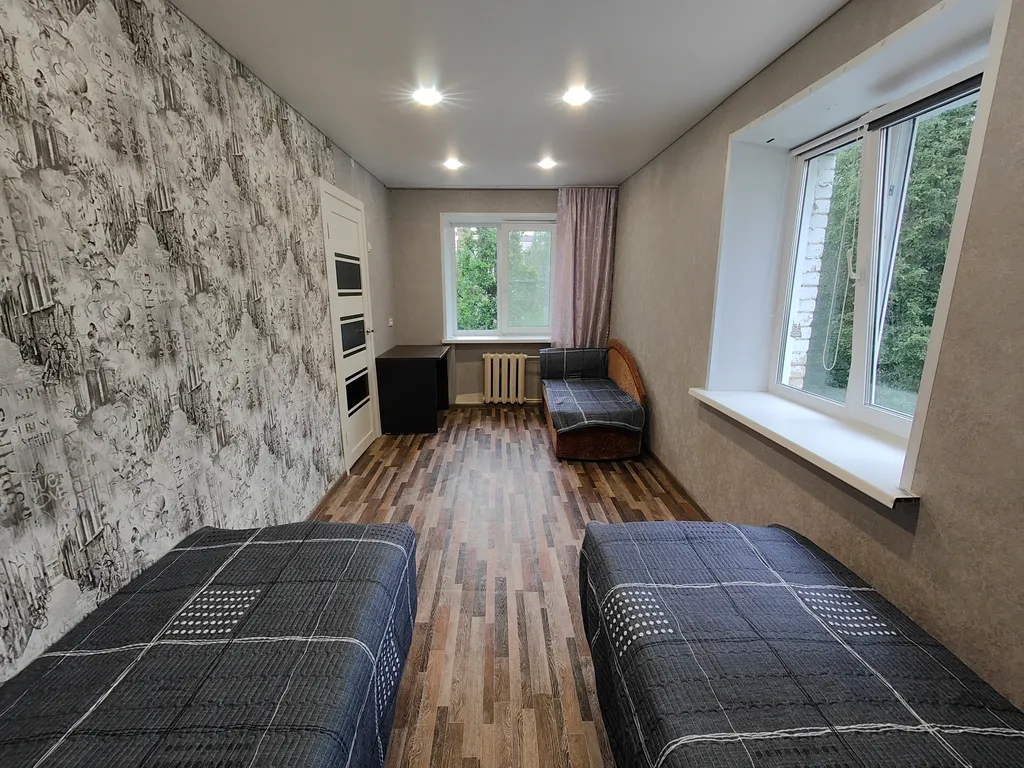 Уютная двухкомнатная квартира в спальном районе