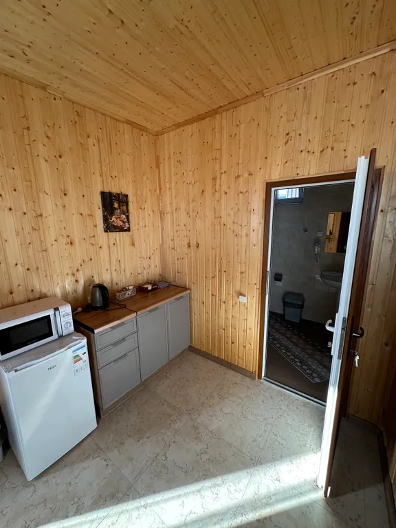 Дом с бассейном и баней