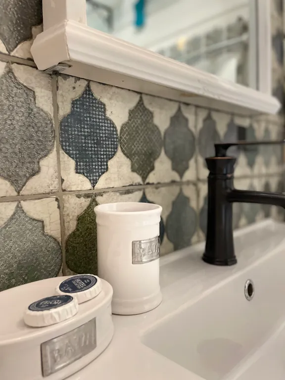 Двухуровневые апартаменты 33/3 house с камином и мангалом