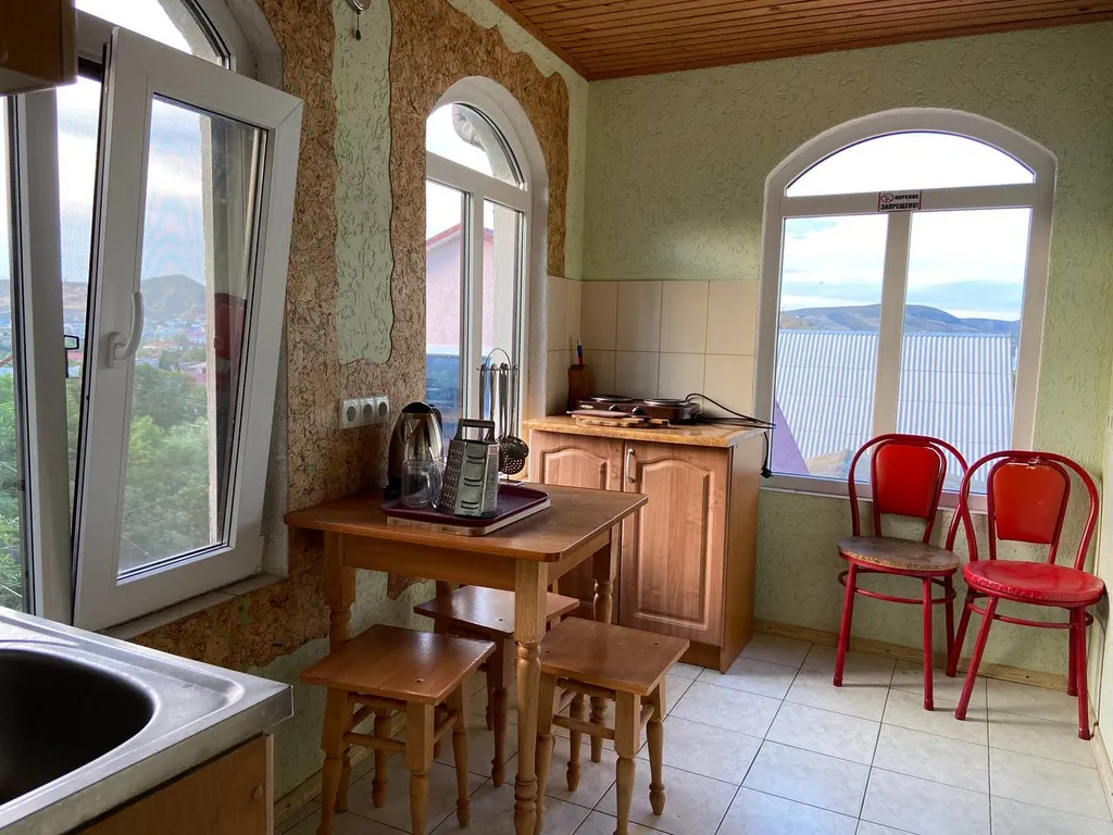 Целый видовой этаж в доме у моря «Адмиралтейство VIP»