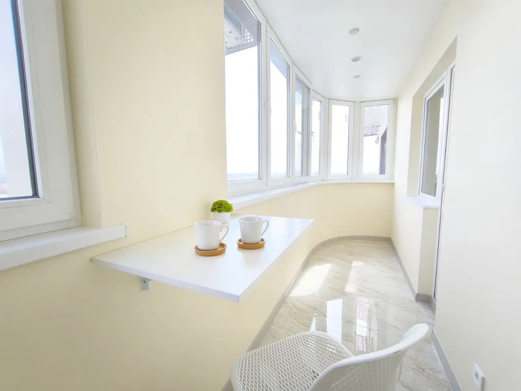 Апартамент с большим телевизором