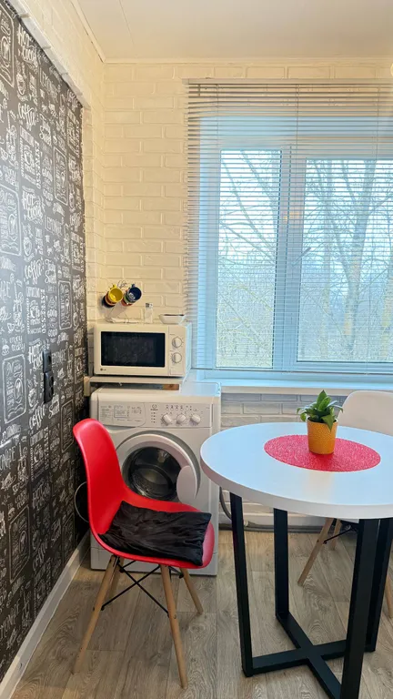 Светлая теплая однушка рядом с ВГУ и ВГТУ