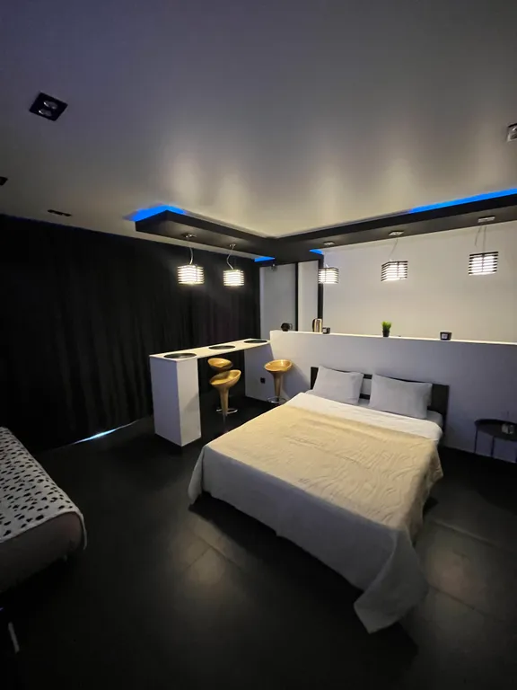 Просторная и яркая студия в Солнечном