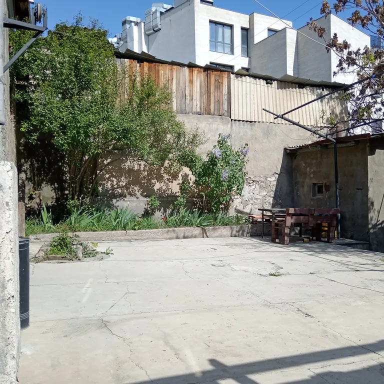 Уютный номер с общим санузлом