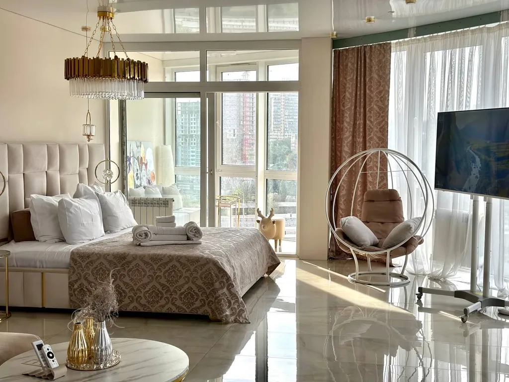 Атмосфера комфорта студия Золотая антилопа с лоджией