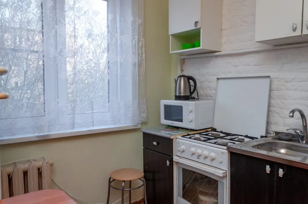 Уютная 1-комнатная квартира с балконом в хорошем районе