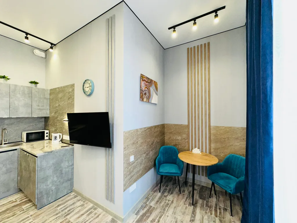 Лофт студия на 17 этаже с панорамой на центр