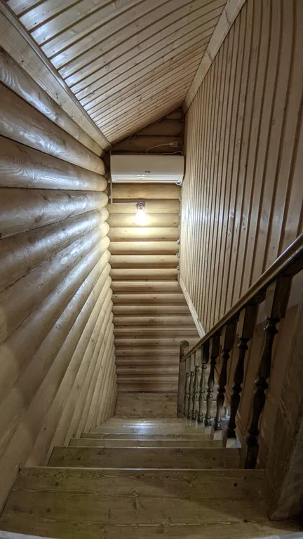 Дом Изумруд в лесу