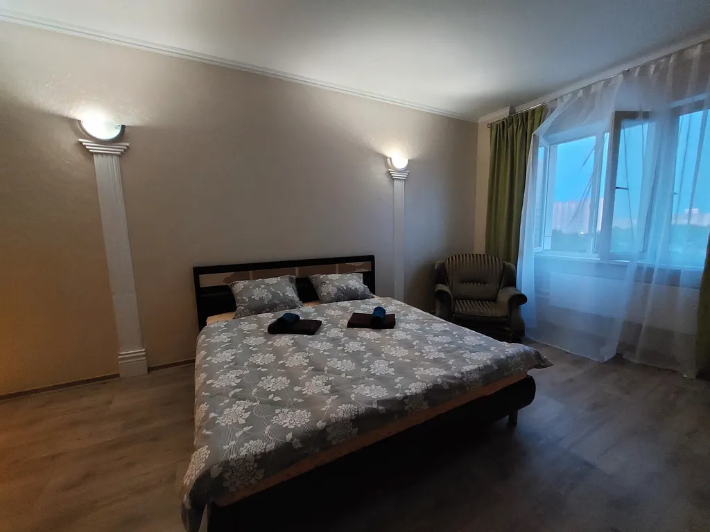 Просторная квартира Изумруд