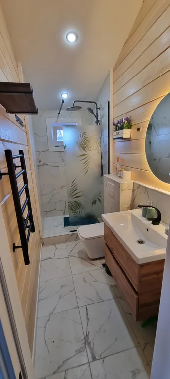 Новый барнхаус со своей территорией и банным чаном