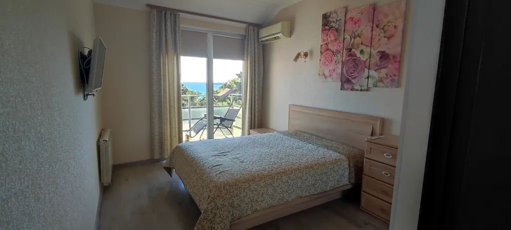 Уютная квартира с видом на море