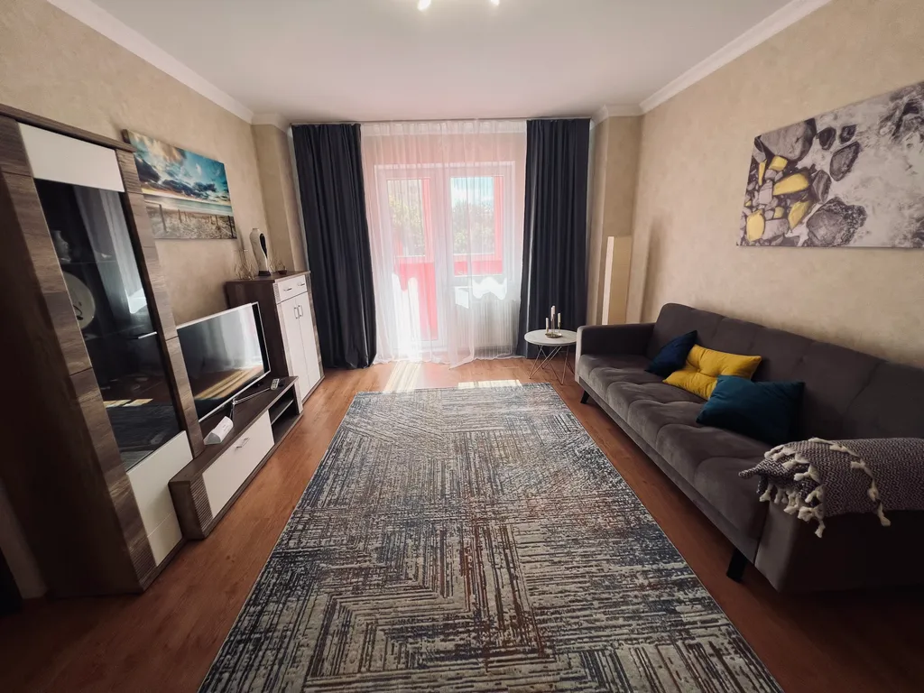 Квартира Квартира с двумя отдельными комнатами, исторический район, просторно — Калининград