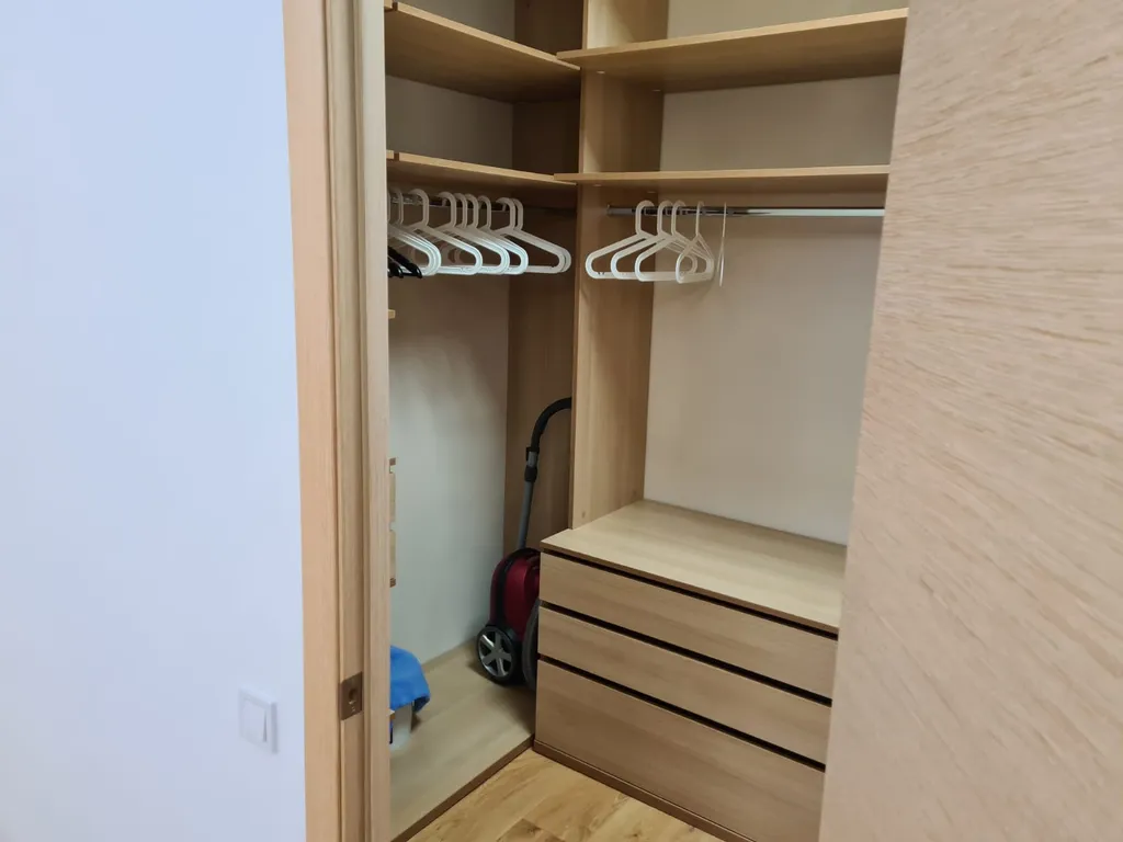 Люкс в новом доме с паркингом