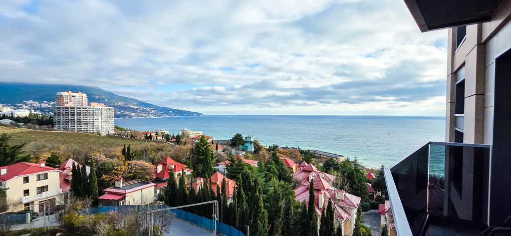 Видовая квартира в Ливадии
