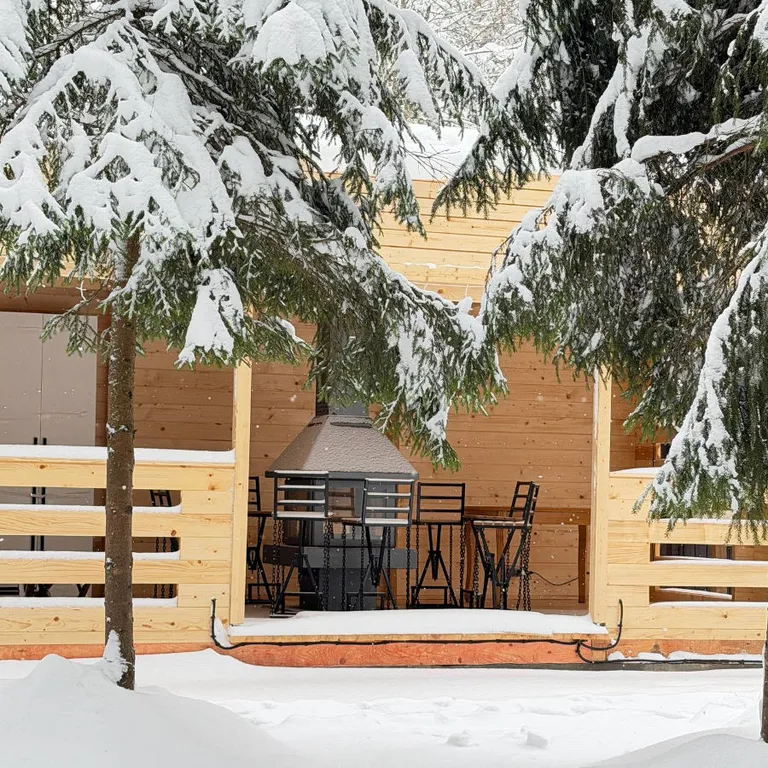 Дом-купольный в сосновом лесу для двоих