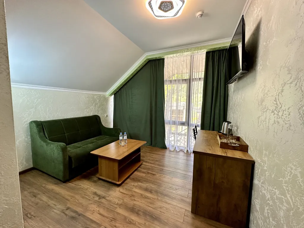 Уютный номер Делюкс на мансарде