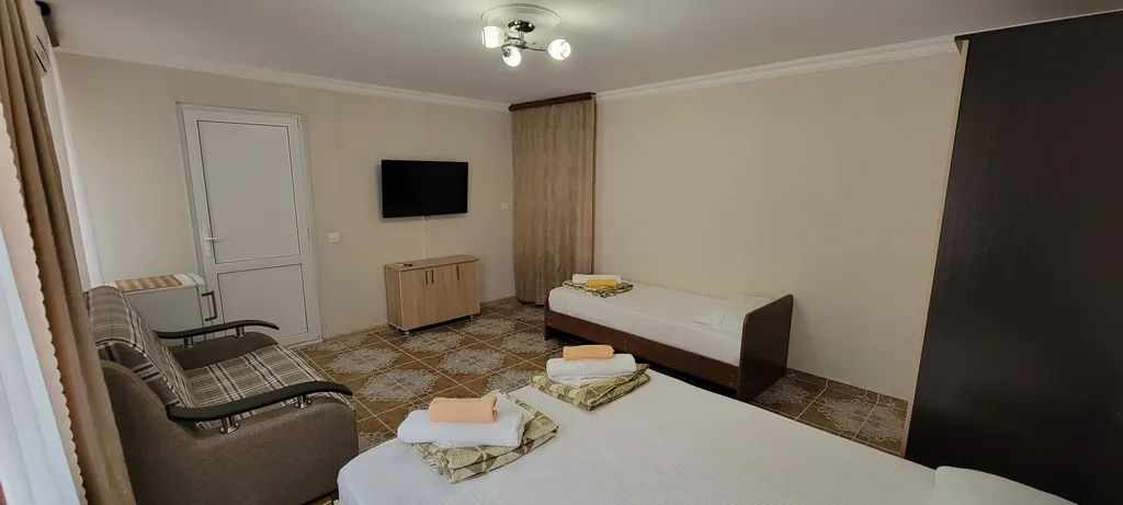 Уютный номер для семьи в центре Адлера