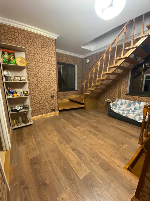 Просторный коттедж в тихом месте