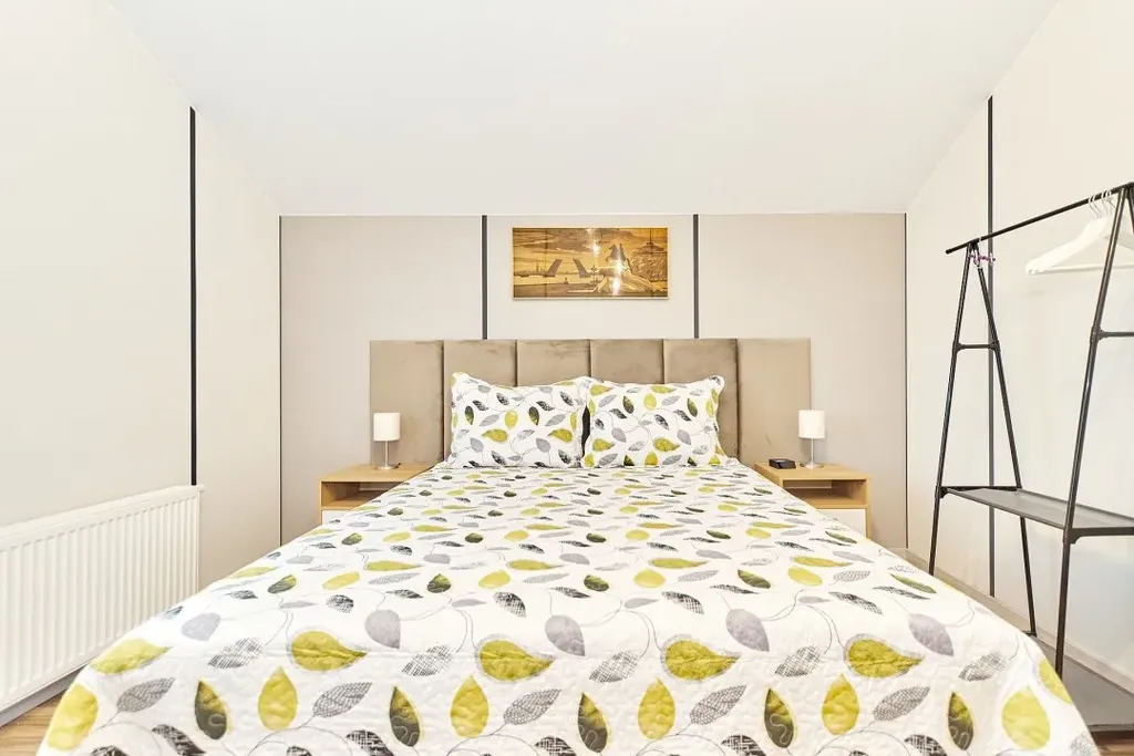 Квартира 3-комнатная Квартира — Иннолово