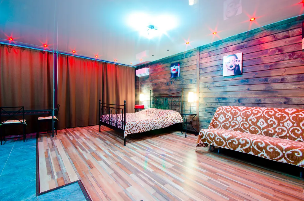 Квартира Квартира Уютная студия недалеко от ЖД вокзала и исторического центра — Ярославль