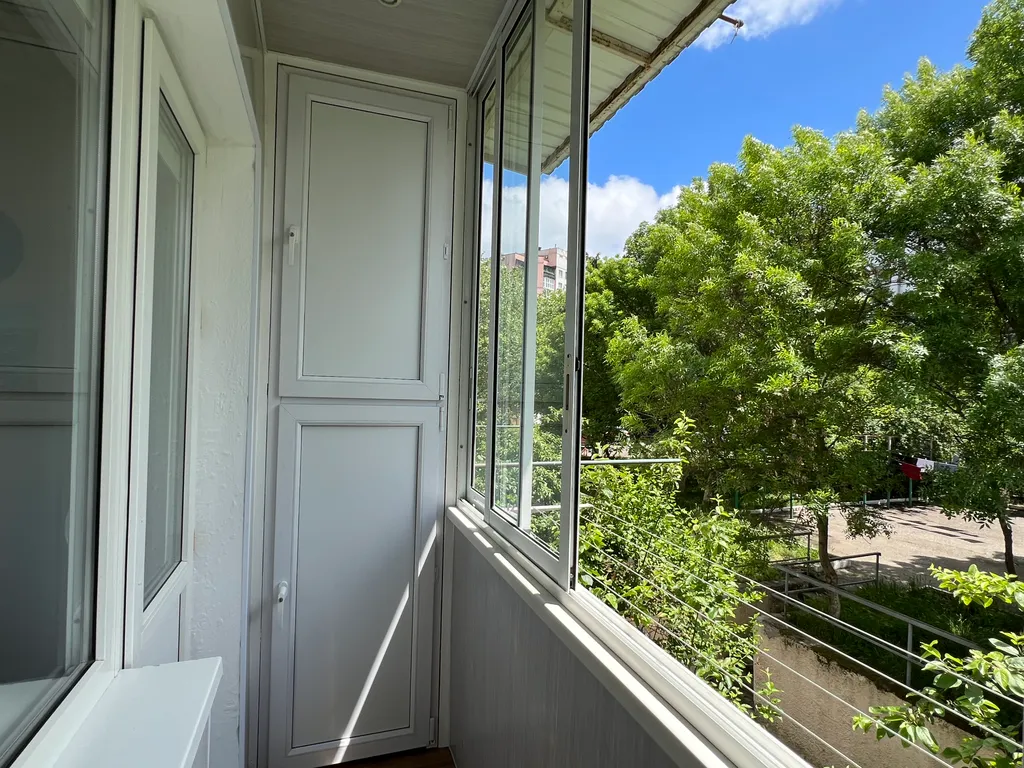 Квартира Квартира Двухкомнатная семейная в 5 минут от моря — Геленджик