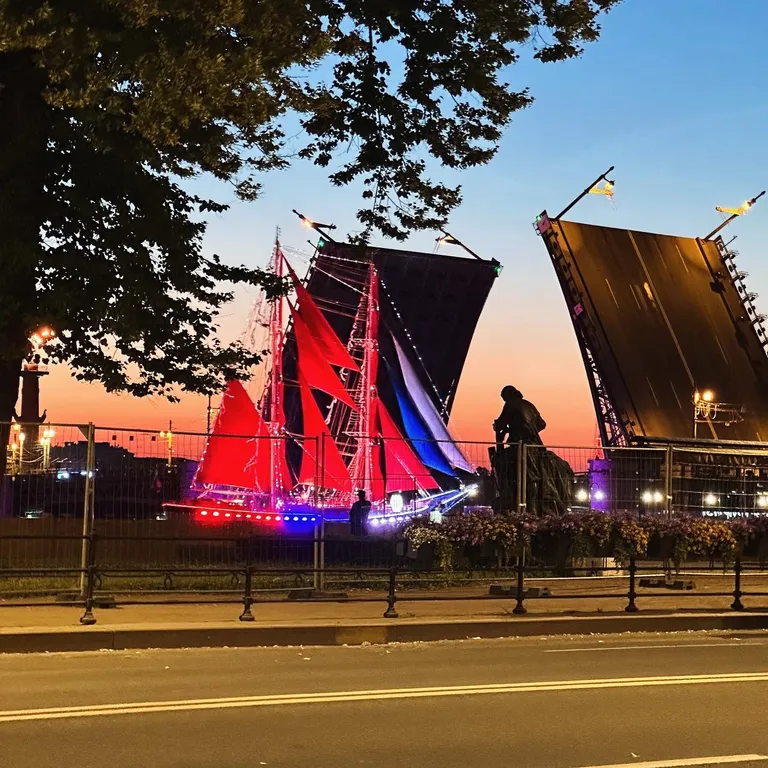 Квартира Квартира в Адмиралтействе у Эрмитажа — Санкт-Петербург