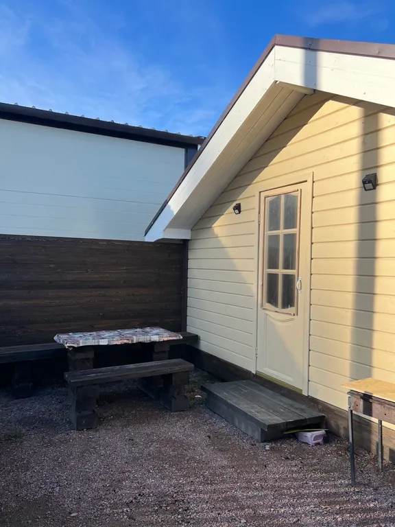 Дом с баней у озера