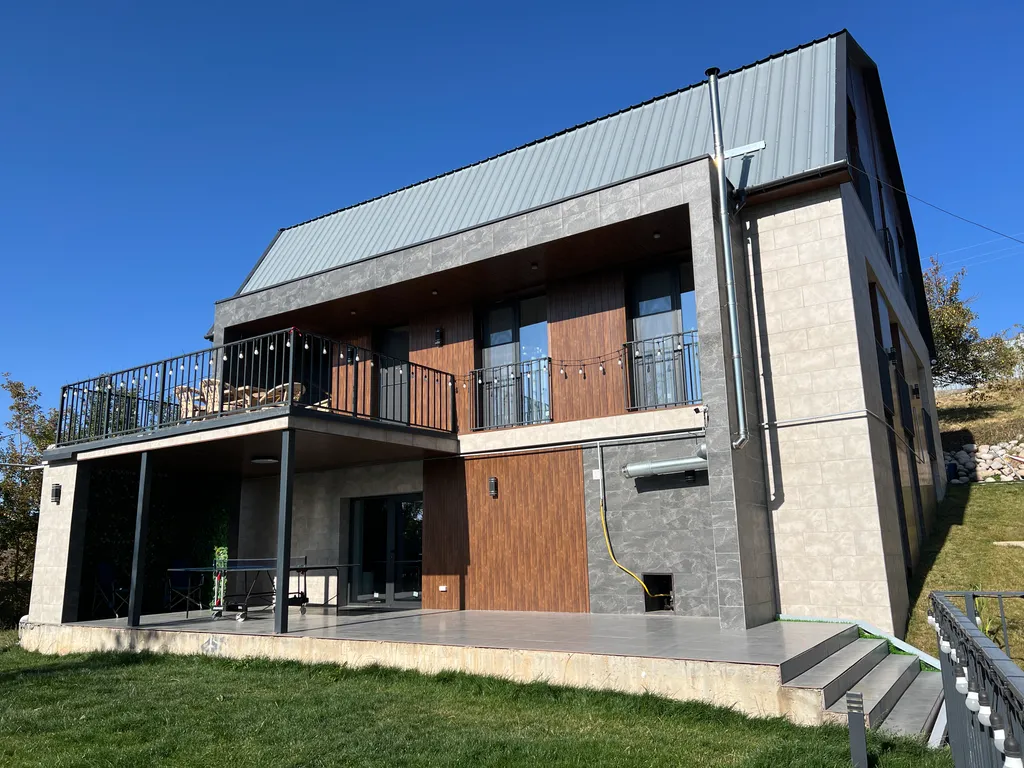 Коттедж Гостевой дом Rodnik с видом на горы — Алматы