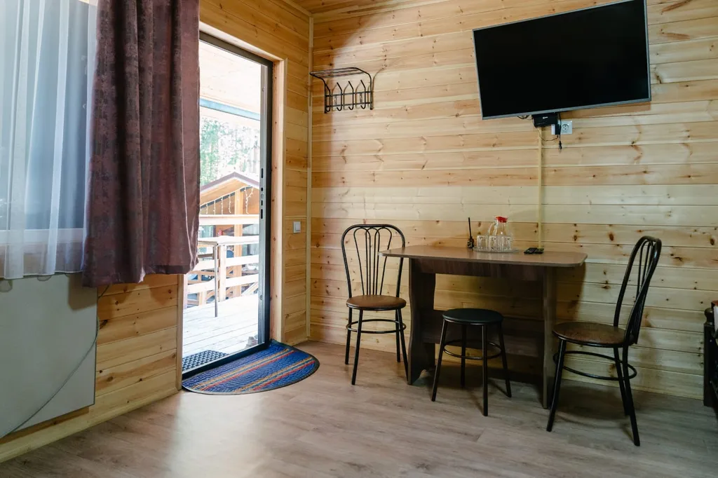 Домик номерного типа с общей террасой