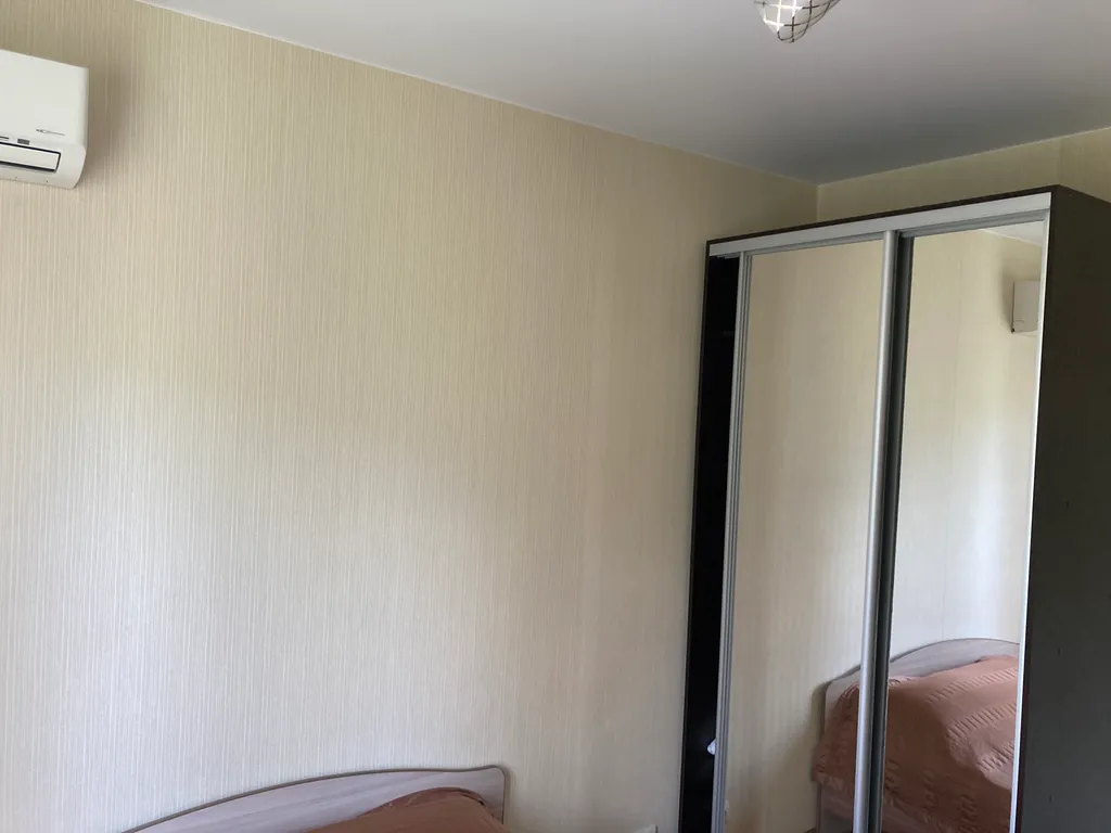 Двухкомнатная квартира с видом на горы