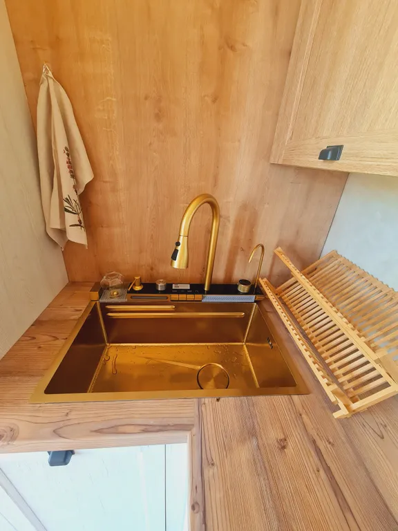 Дом у озера