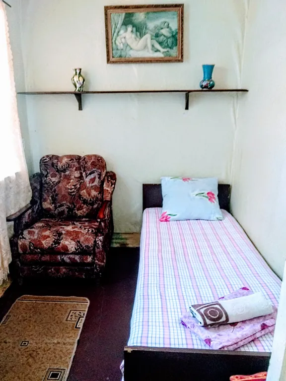 Уютная комната рядом с морем